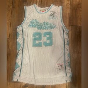 Men’s jersey Like Mike 
Michael Jordan Large